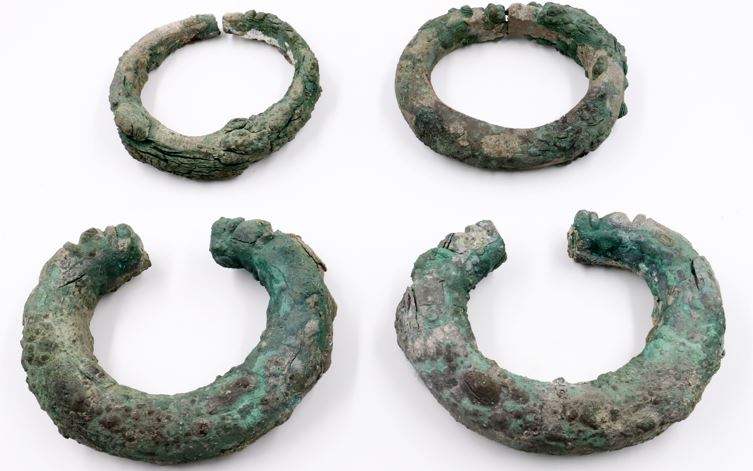4 Bronze bracelets